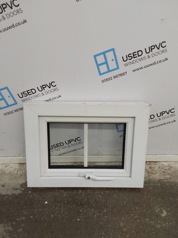 Used White Upvc Window 565mm x 410mm W0372 - Image 4