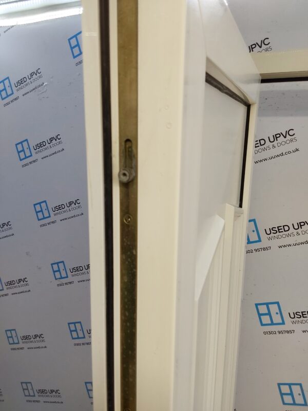 Used White Upvc Front Door 820mm x 2065mm 0552 - Image 5