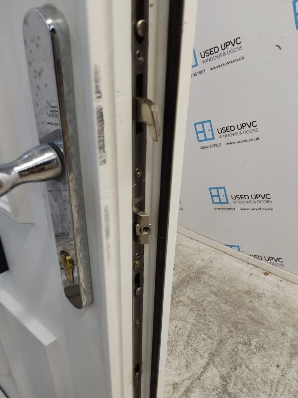 Used White Upvc Front Door And Toplight 920mm x 2350mm (reduce to 895mm) 0740 - Image 5