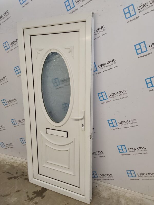 Used White Upvc Front Door 905mm x 2055mm 0584 - Image 4