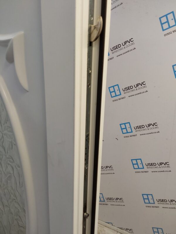 Used White Upvc Front Door 905mm x 2055mm 0584 - Image 8