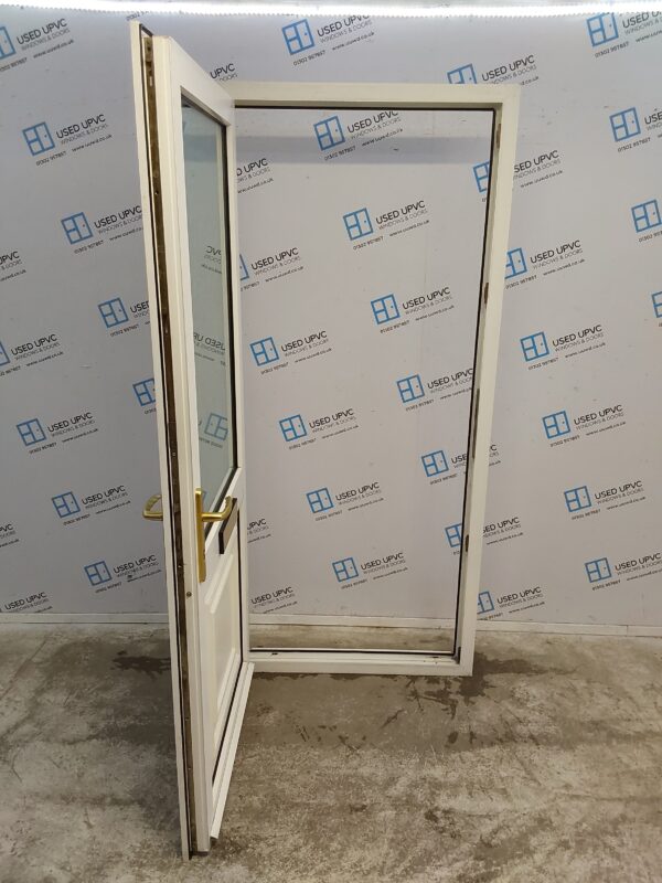 Used White Upvc Front Door 925mm x 2050mm 0529 - Image 3