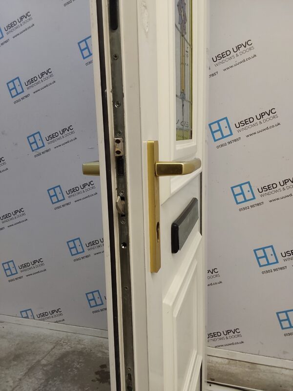 Used White Upvc Front Door 865mm x 2075mm 0367 - Image 5