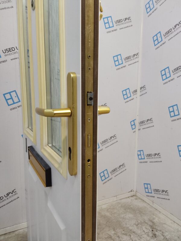 Used White Upvc Front Door 880mm x 2075mm 0283 - Image 5