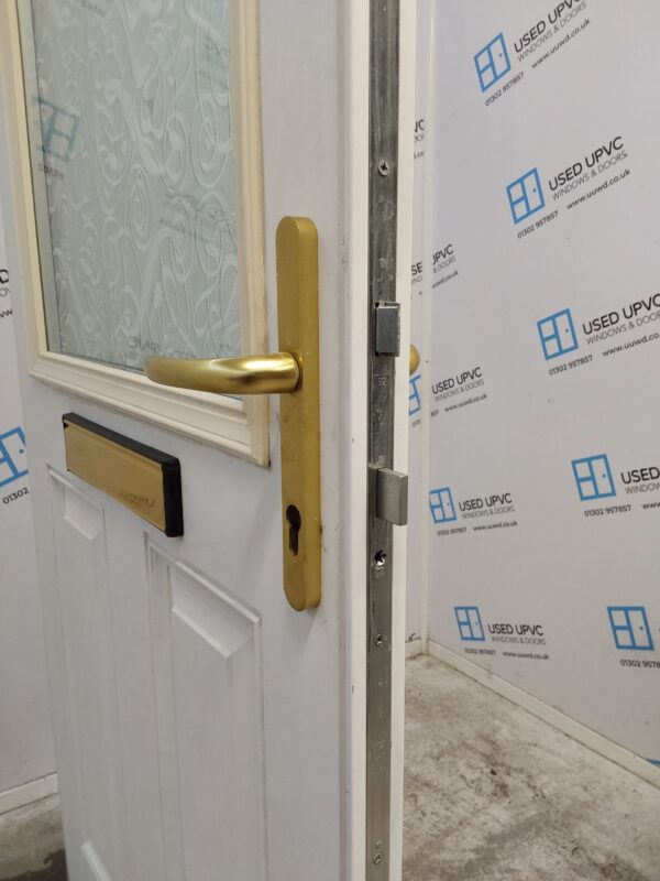 Used White Composite Front Door 900mm x 2080mm 0239 - Image 5