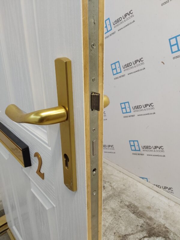 Used White Composite Front Door 915mm x 1965mm C6013 - Image 5
