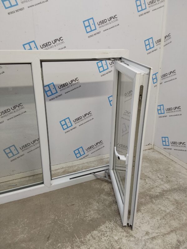 Used White Upvc Window 2380mm x 1035mm LW0028 - Image 7