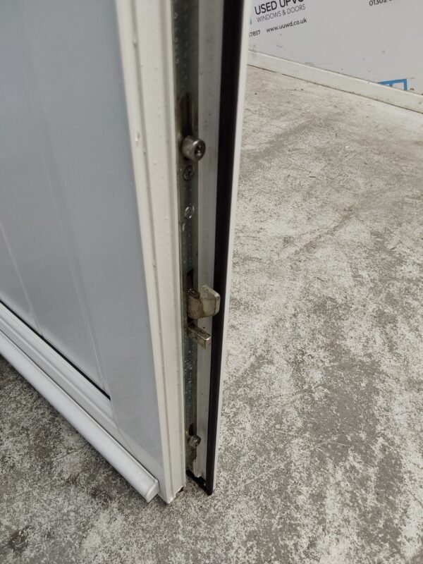 Used White Upvc Back Door 925mm x 2030mm (reduce to 905mm) 0765 - Image 6