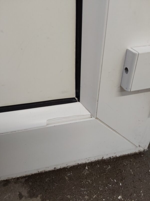 Used White Upvc Back Door 920mm x 2055mm 0430 - Image 5