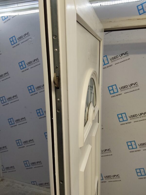 Used White Upvc Front Door 980mm x 2080mm (Reduce To 965mm) 0605 - Image 4