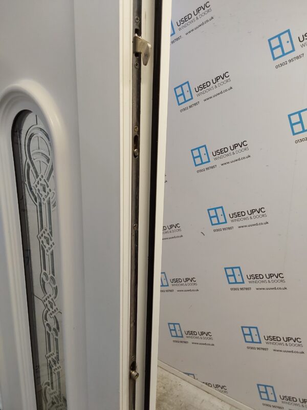 Used White Upvc Front Door 910mm x 2045mm (Reduce To 895mm) 0226 - Image 4