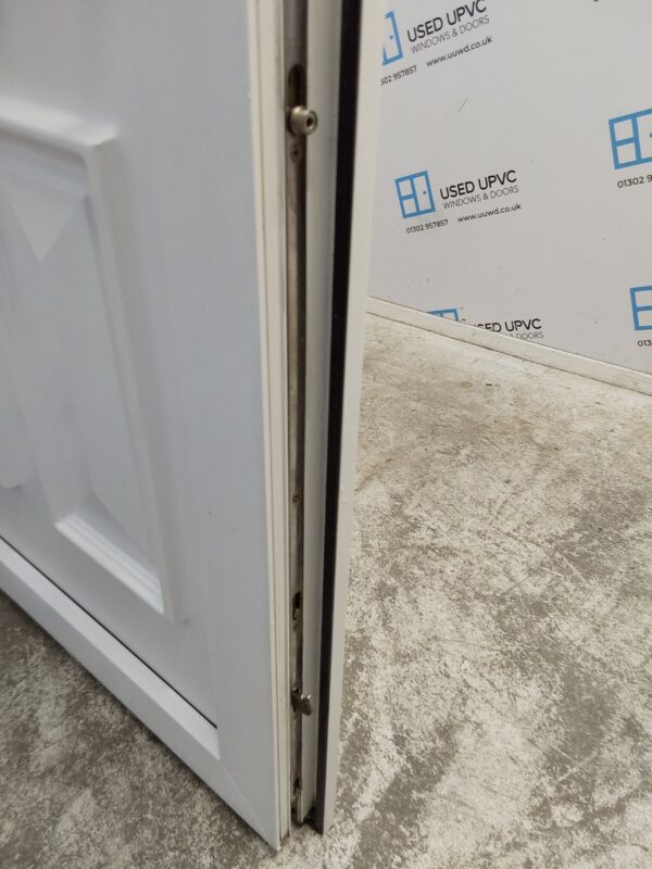 Used White Upvc Front Door 910mm x 2045mm (Reduce To 895mm) 0226 - Image 6