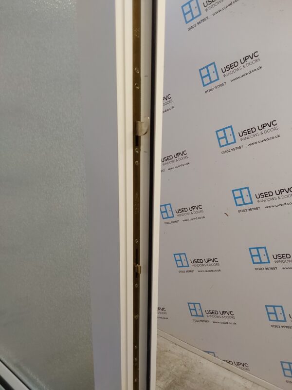 Used White Upvc Front Door 870mm x 2060mm 0733 - Image 4