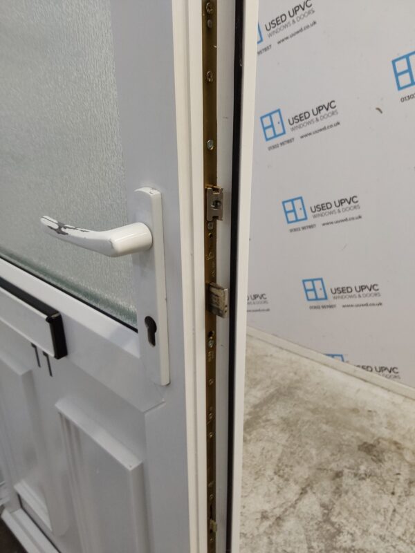 Used White Upvc Front Door 870mm x 2060mm 0733 - Image 5