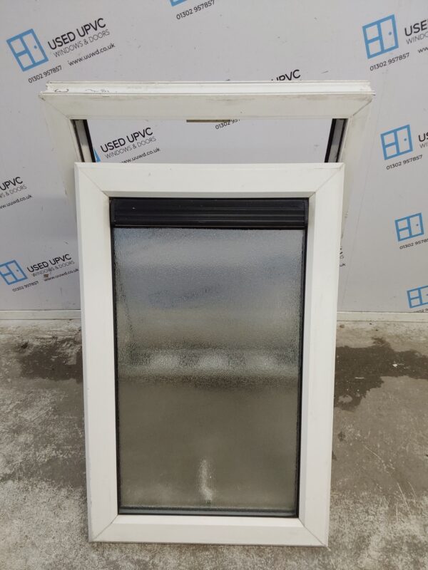 Used White Upvc Window 695mm x 1030mm W0335 - Image 4
