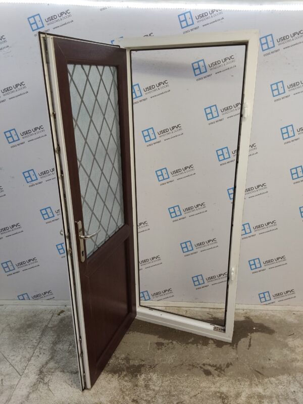 Used Rosewood Upvc Back Door 845mm x 2100mm 0764 - Image 3