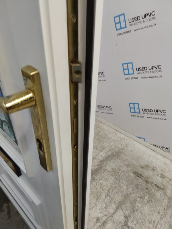 Used White Upvc Front Door 920mm x 2050mm (reduce to 900mm) 0732 - Image 5