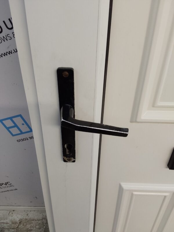 Used White Upvc Front Door 920mm x 2050mm 0584 - Image 8