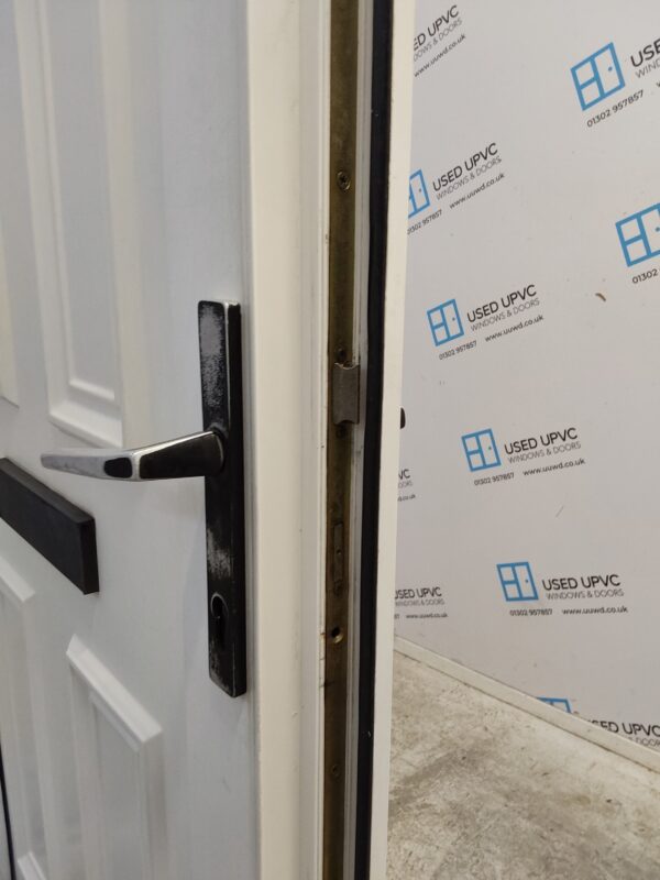 Used White Upvc Front Door 920mm x 2050mm 0584 - Image 5