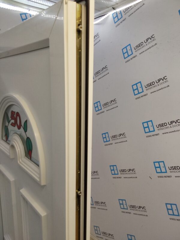 Used White Upvc Front Door 910mm x 2035mm 0339 - Image 4