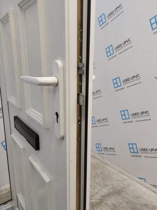 Used White Upvc Front Door 910mm x 2035mm 0339 - Image 5