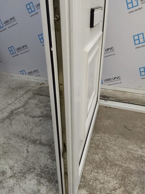Used White Upvc Front Door 1010mm x 1955mm 0188 - Image 6
