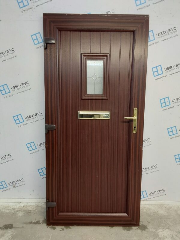 Used Woodgrain Upvc Front Door 945mm x 2020mm 0130 - Image 2
