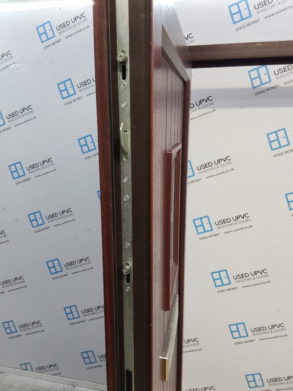 Used Woodgrain Upvc Front Door 945mm x 2020mm 0130 - Image 4