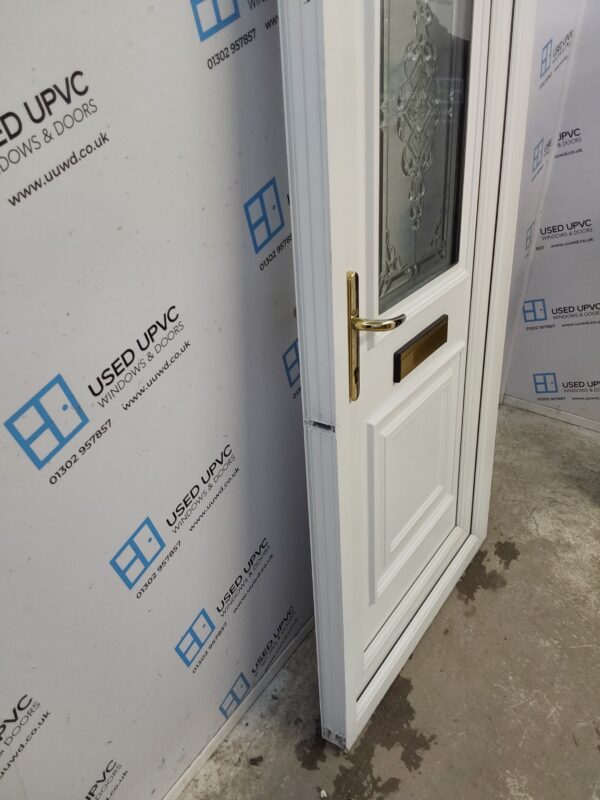 Used White Upvc Front Door 905mm x 2060mm (Reduce To 875mm) 0641 - Image 8