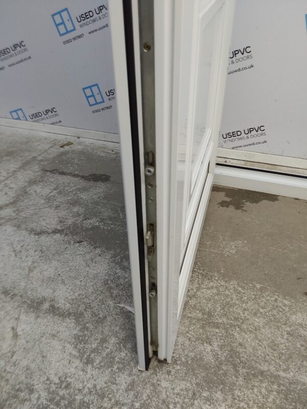 Used White Upvc Front Door 905mm x 2060mm (Reduce To 875mm) 0641 - Image 6