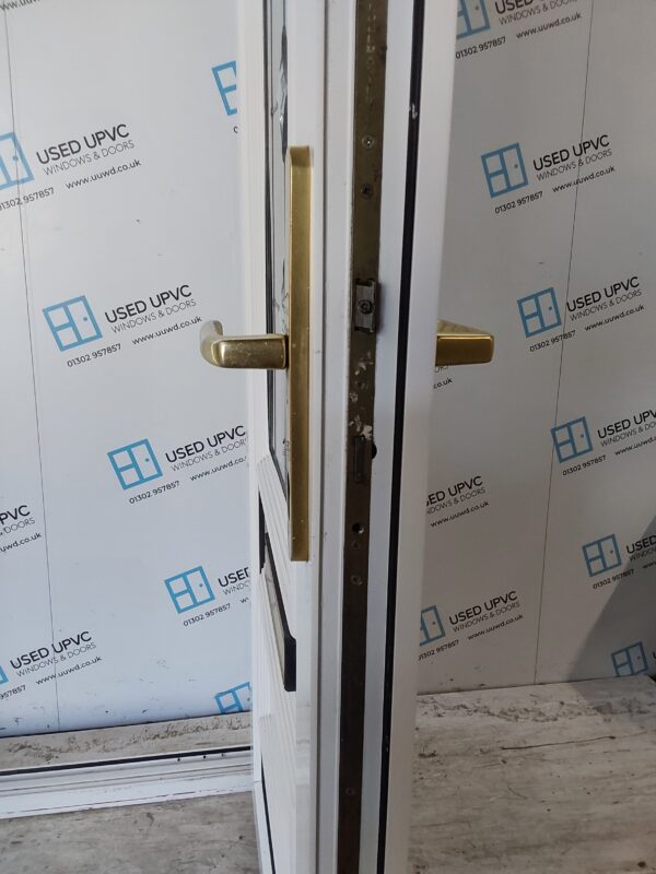 Used White Upvc Front Door And Toplight 870mm x 2430mm 0513 - Image 5