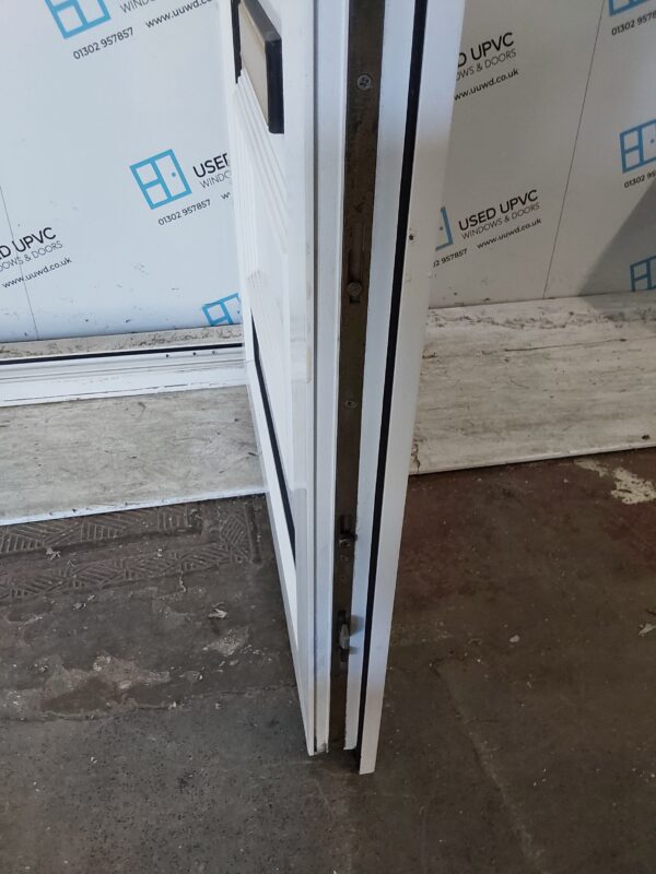 Used White Upvc Front Door And Toplight 870mm x 2430mm 0513 - Image 6