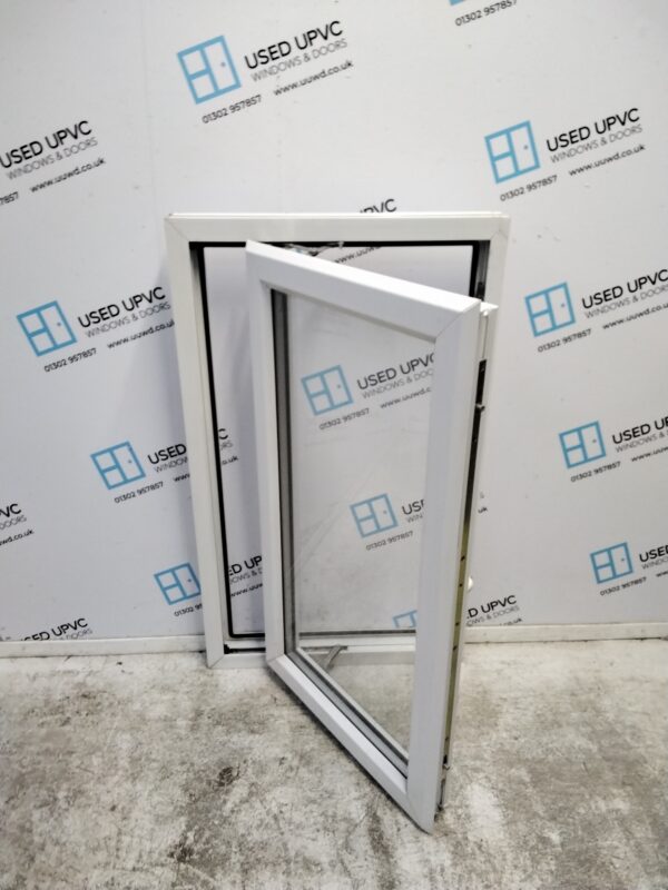 Used White Upvc Window 620mm x 1040mm C3020 - Image 3