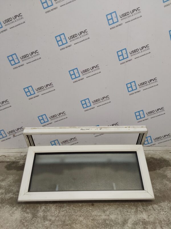 Used White Upvc Window 1070mm x 495mm C3029 - Image 2