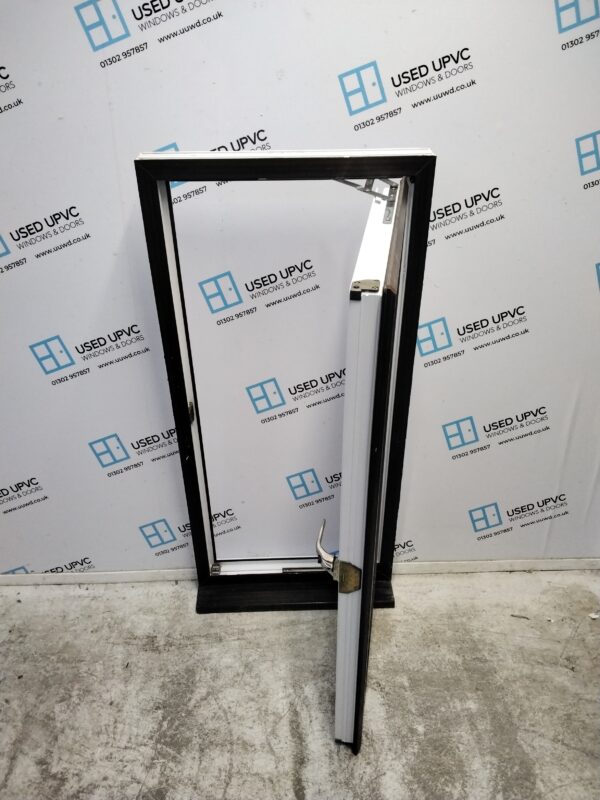 Used Woodgrain Upvc Window 620mm x 1340mm C3038 - Image 3
