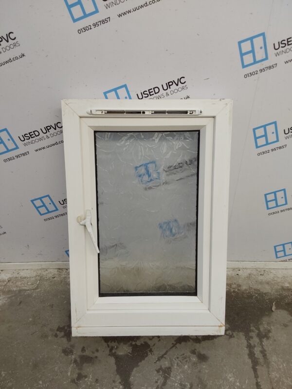 Used White Upvc Window 600mm x 900mm C3039 - Image 4