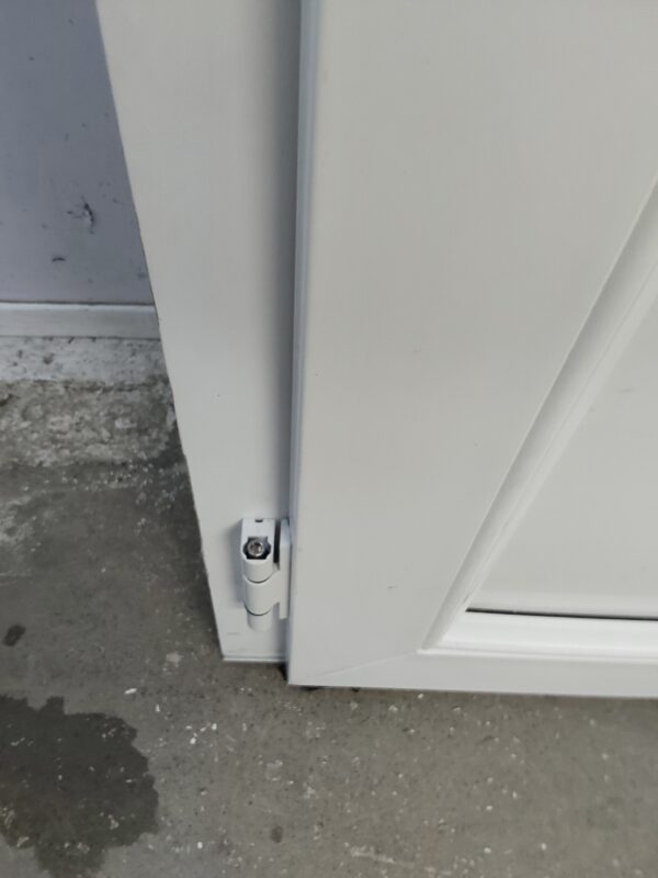 Brand New White Upvc Back Door 880mm x 2050mm ND25 - Image 7