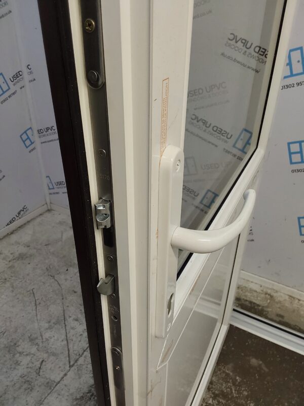 Brand New Rosewood Upvc Back Door (Outwards Opening) 900mm x 2070mm C1ND82 - Image 5