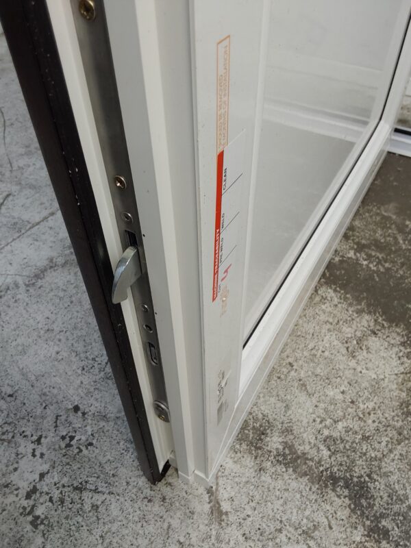 Brand New Rosewood Upvc Back Door (Outwards Opening) 900mm x 2070mm C1ND82 - Image 6