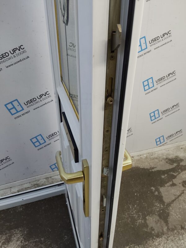 Used White Upvc Front Door 825mm x 2045mm 0453 - Image 6