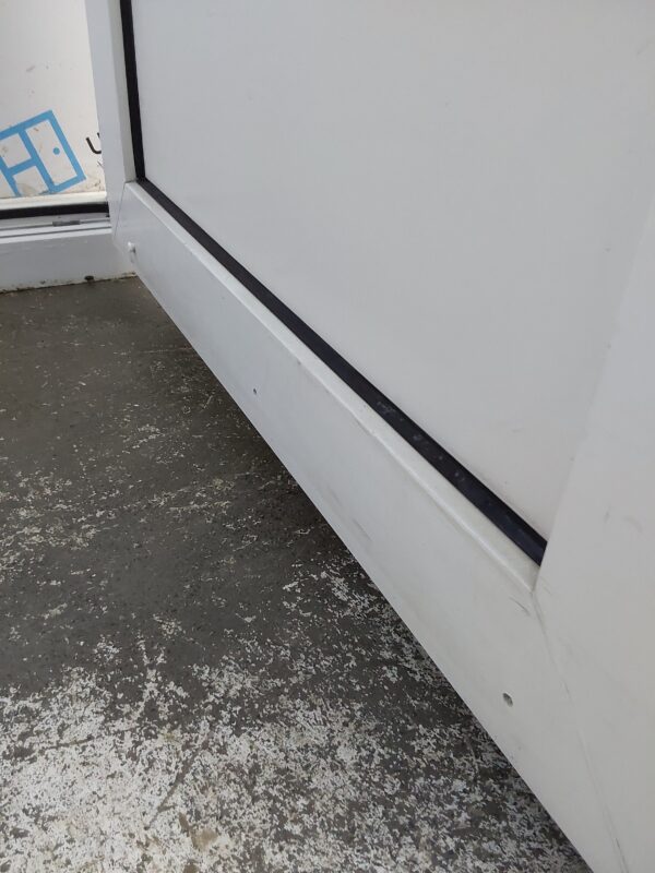 Used White Upvc Front Door 825mm x 2045mm 0453 - Image 4