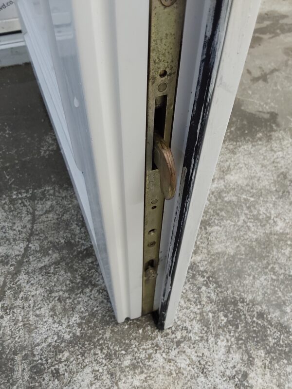 Used White Upvc Back Door 895mm x 2015mm 0627 - Image 9