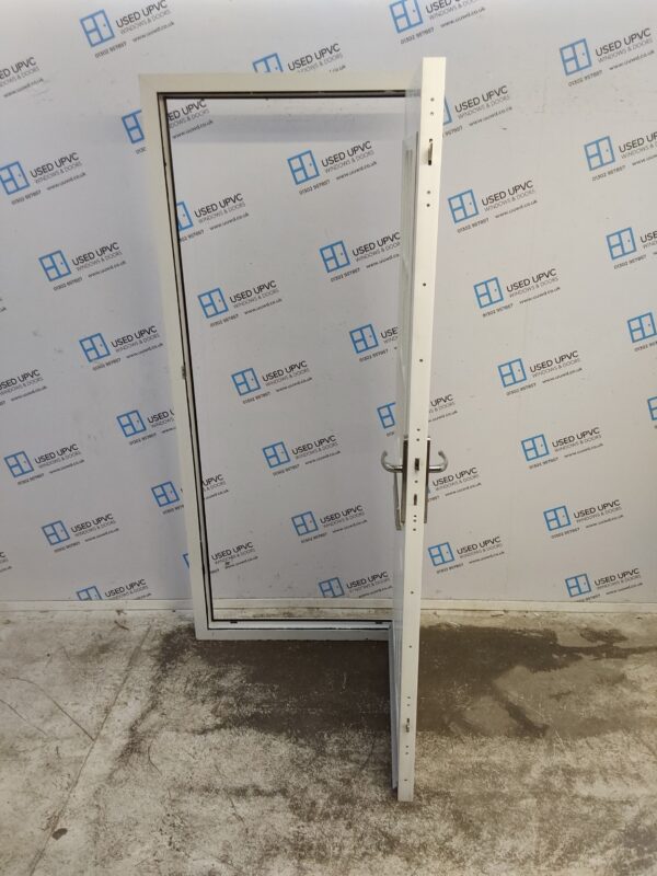 Used White Composite Front Door 900mm x 2050mm 0422 - Image 3