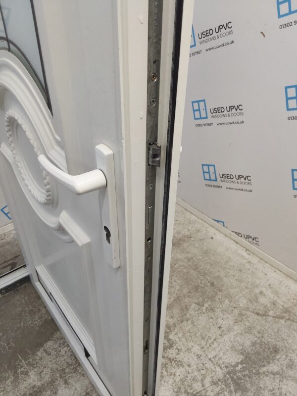 Used White Upvc Front Door 905mm x 2090mm C6003 - Image 5