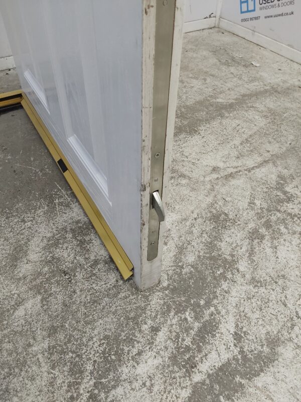 Used White Composite Front Door 900mm x 1975mm (Reduce To 880mm) C6048 - Image 6
