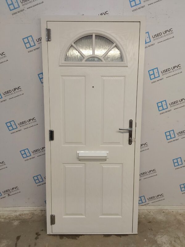 Brand New White Composite Front Door 895mm x 2025mm C1ND72 - Image 2