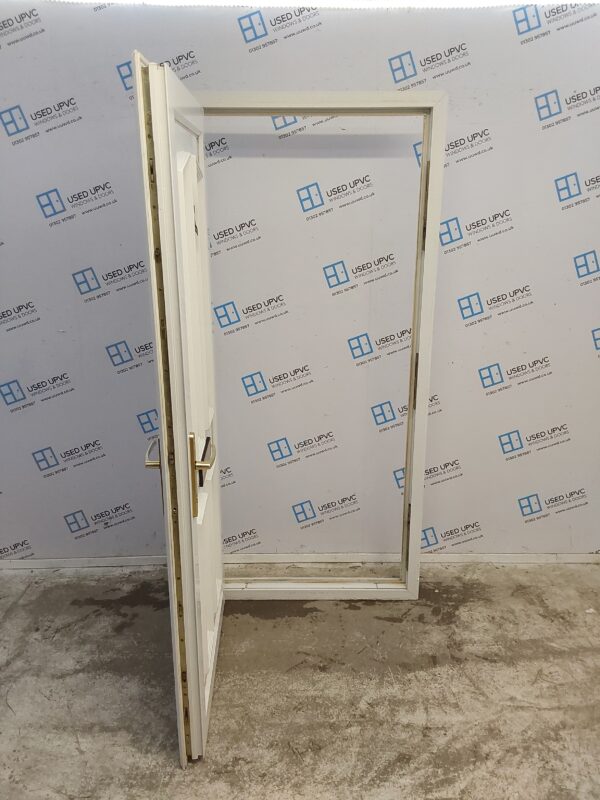 Used White Upvc Front Door 925mm x 1990mm 0456 - Image 3