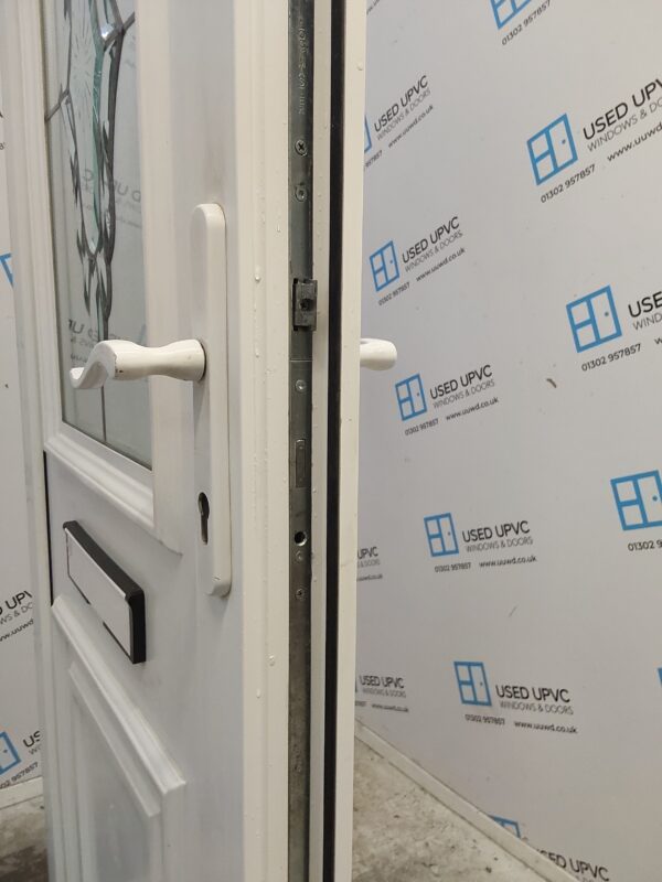 Used White Upvc Front Door 900mm x 2040mm 0672 - Image 5
