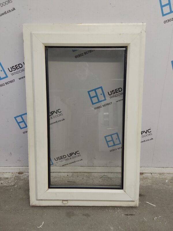 Used White Upvc Window 615mm x 980mm C3039