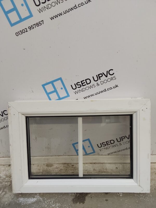 Used White Upvc Window 565mm x 380mm W0193 - Image 2